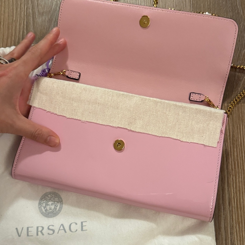 New versace pink patent leather envelope clutch crossbody - Picture 2 of 8
